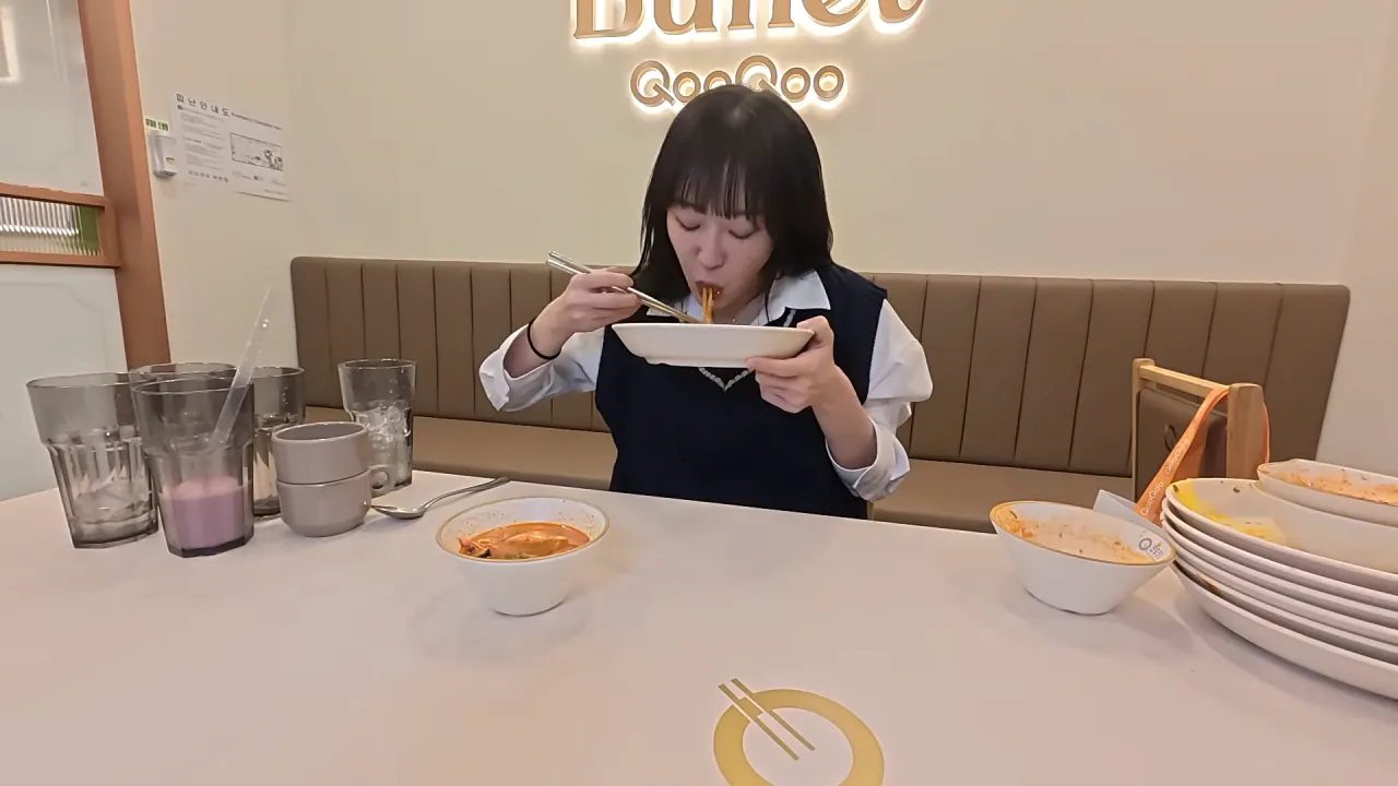 드디어 쿠우쿠우에 간 쯔양 | 인스티즈