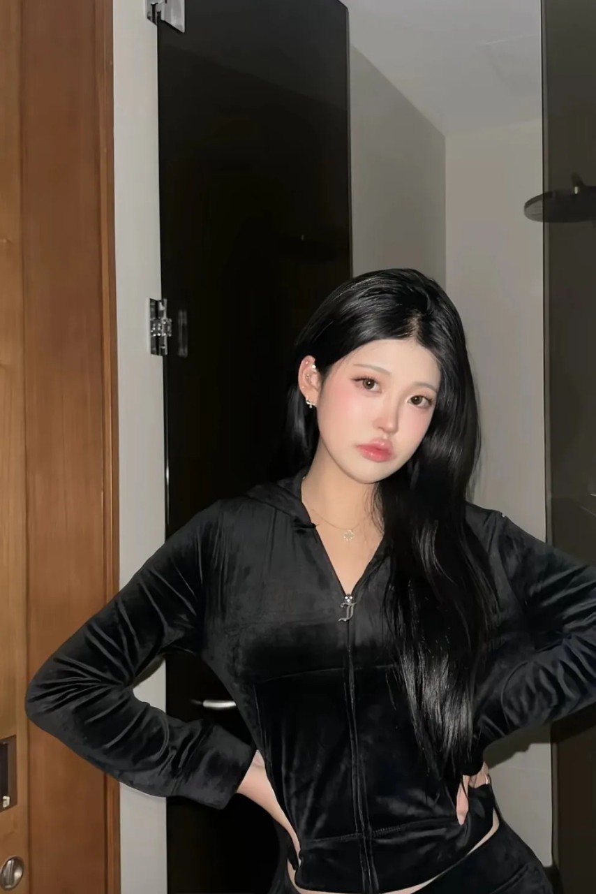 다음 카페에 공유된 홍진경 딸 라엘 근황 이미지