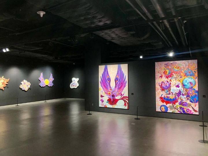 하이브 신사옥의 BTS 박물관, 하이브 인사이트 - 악플달면... 차분한 20대들의 알흠다운 공간 하이브 신사옥의 BTS 박물관, 하이브 인사이트