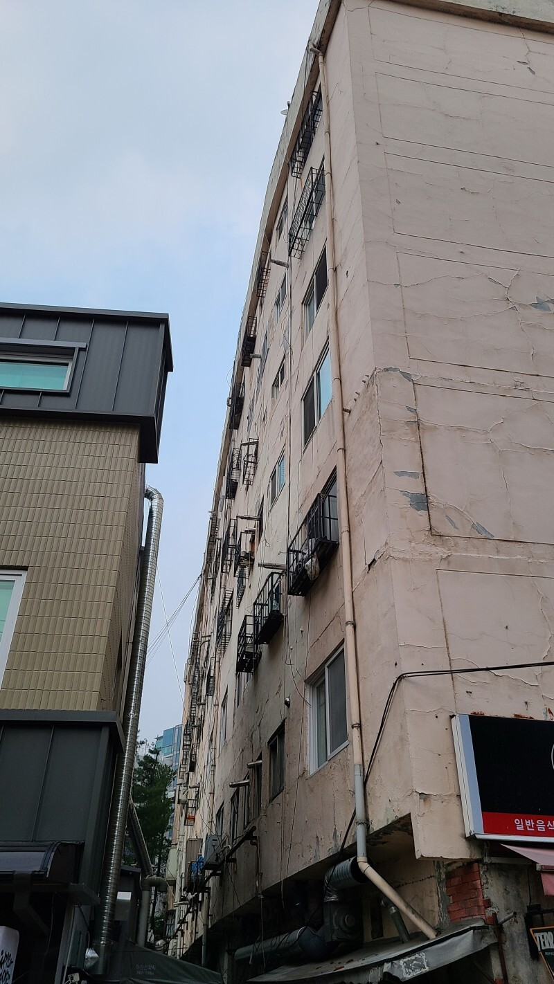 '나의 아저씨' 배경이었던 서울 서소문 아파트 | 인스티즈