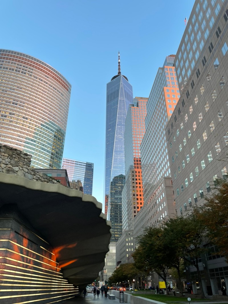 뉴욕 맨해튼, 브룩필드 플레이스 - 동네마당 - 소주담(談) : 소소한 주민들의 이야기