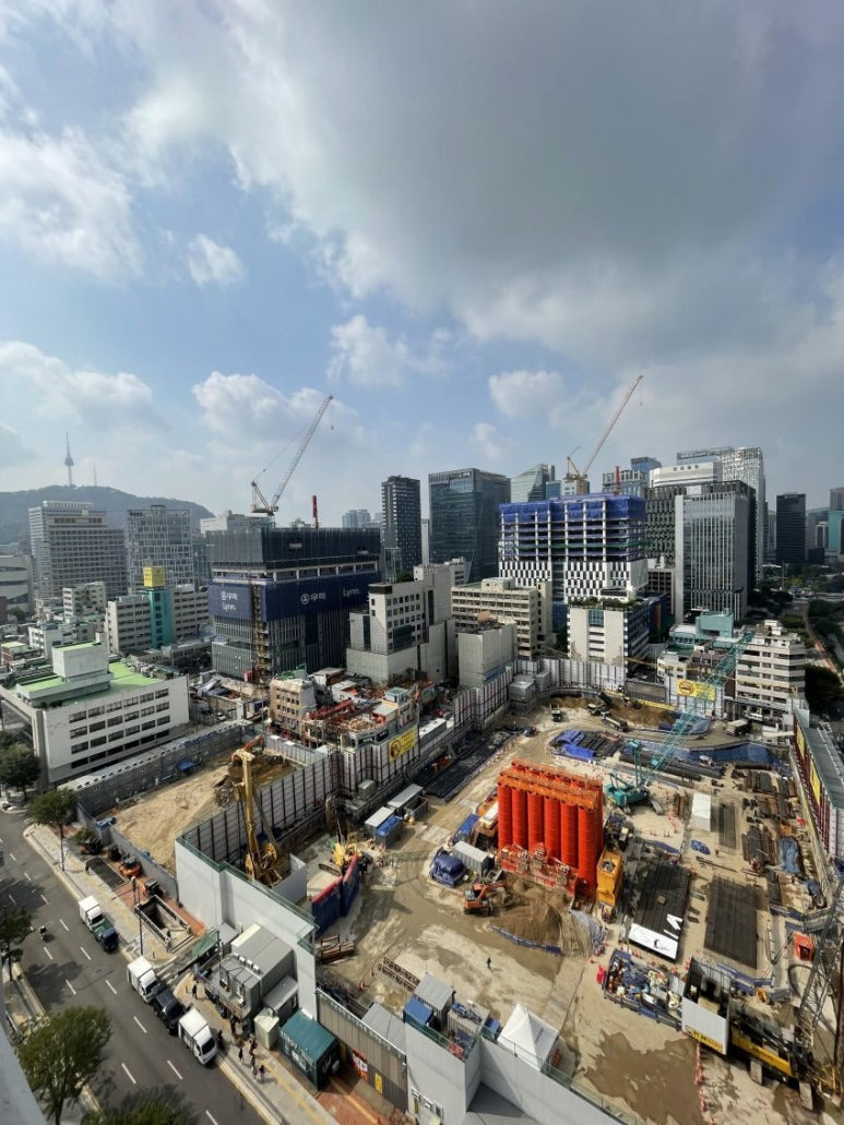 10월 8일자 을지로 3가.세운지구 재개발 공사 최신 현장 사진 - · 국내·건설현장 - 스카이 스크래퍼스 (SKYSCRAPERS)