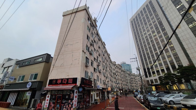 '나의 아저씨' 배경이었던 서울 서소문 아파트 | 인스티즈