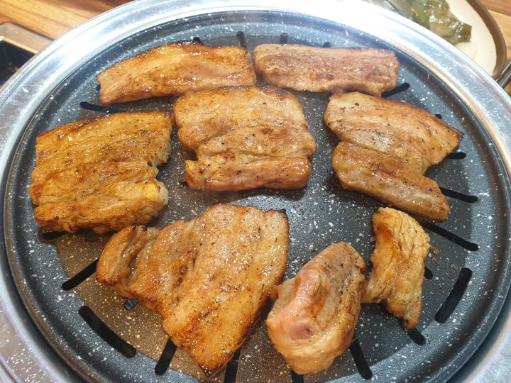 건널목연탄갈비 이미지