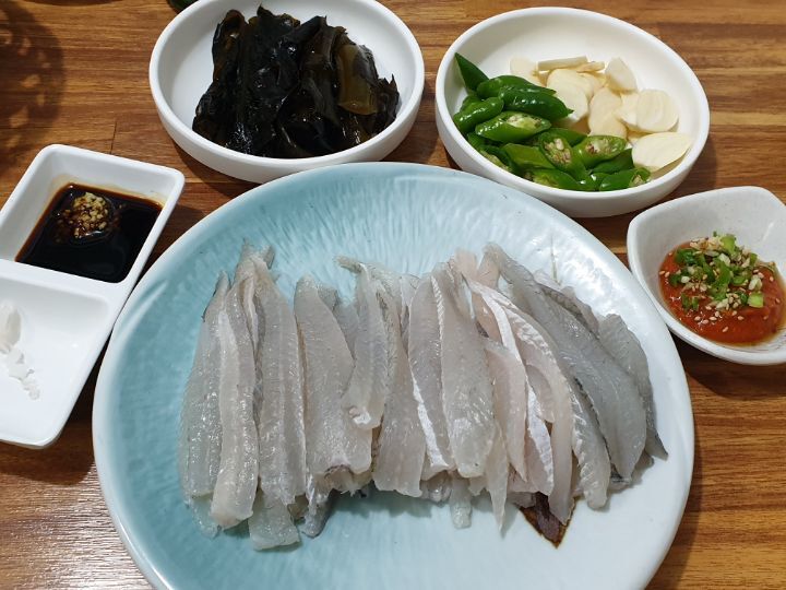 동원횟집 이미지