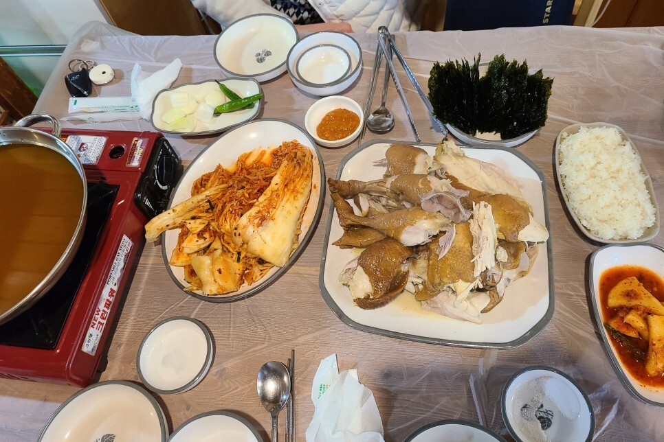 황금백숙 이미지