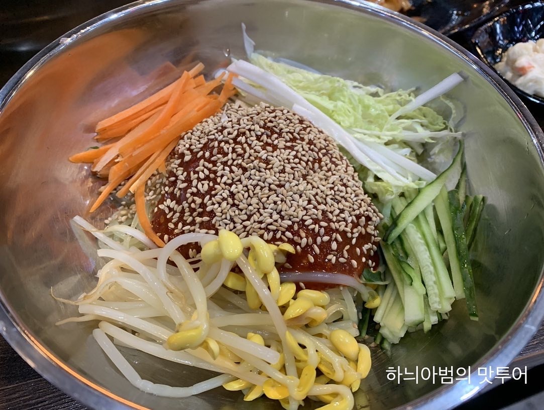 동산 솥뚜껑삼겹살 이미지