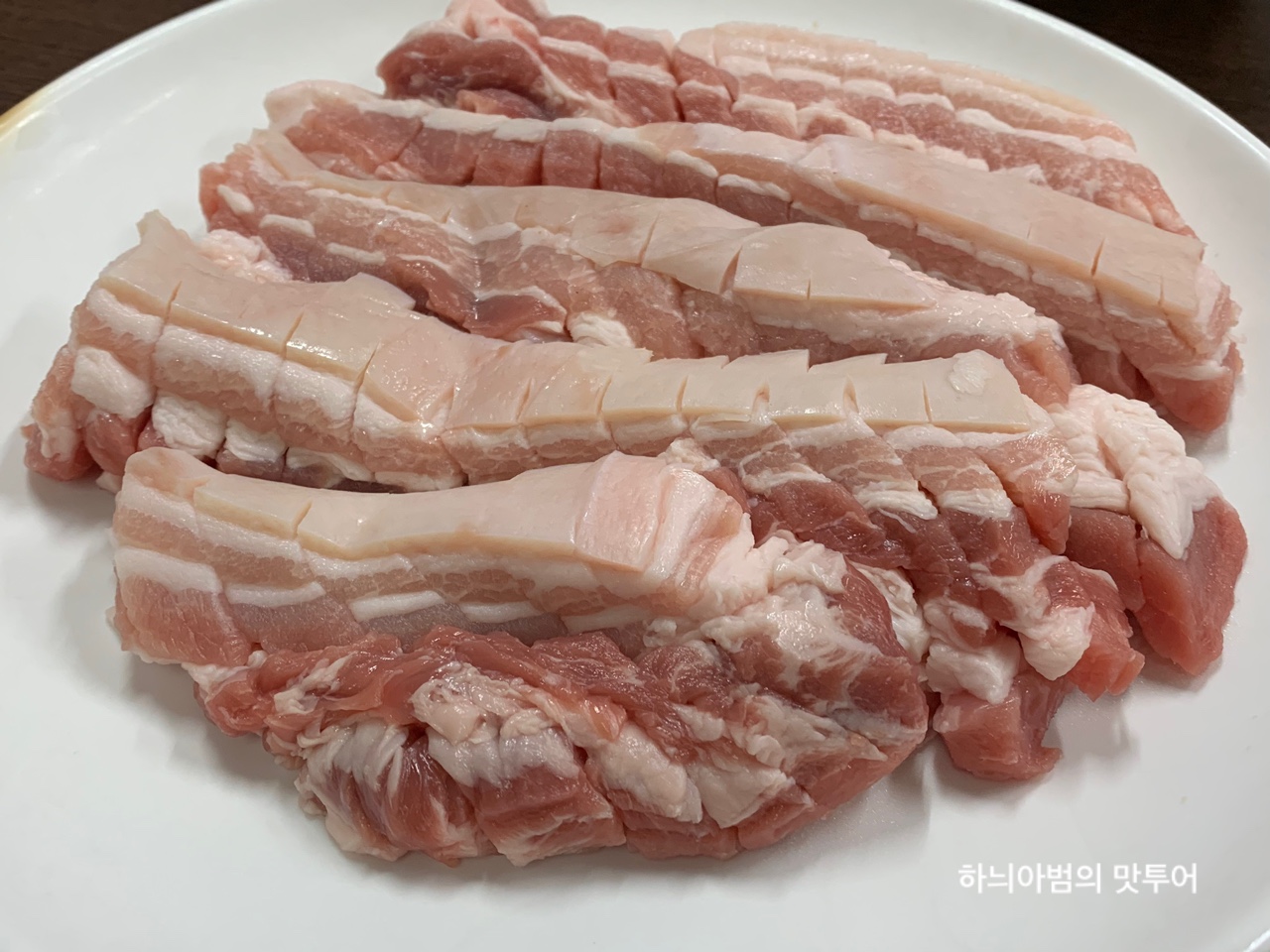 밥이랑고기랑 이미지