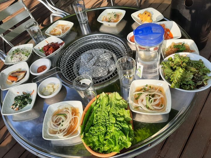 뜰에서화로구이 이미지