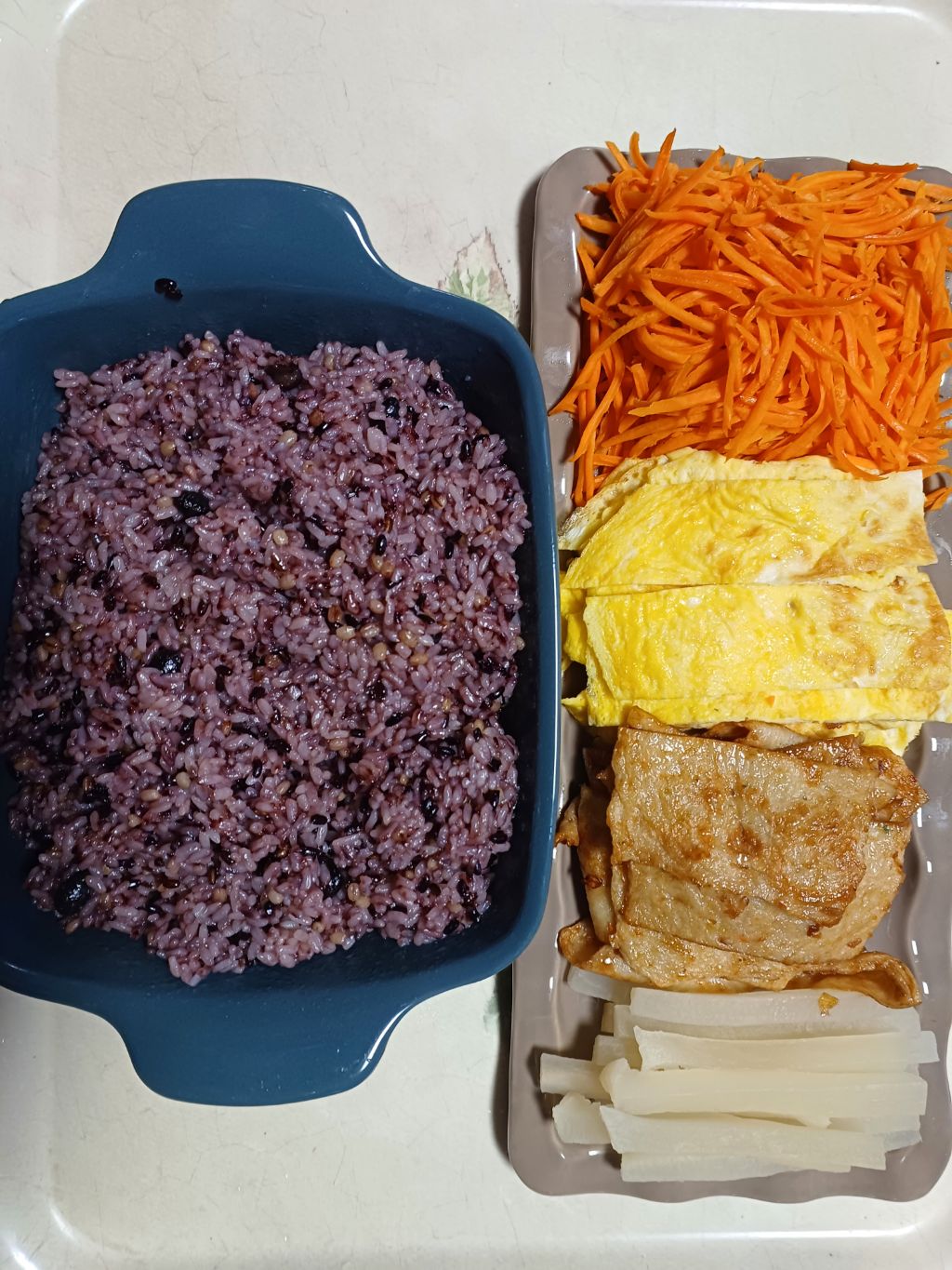 국수랑김밥이랑 이미지