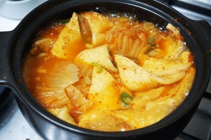 검색해보면 꽤 많은 사람들이 먹는 어묵김치찌개 | 인스티즈