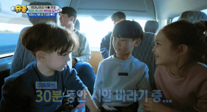 낯가림 전혀 없는 박주호네 찐건나블리 감당하기가 힘든 9살 시안이(구 빠기) ㅋㅋㅋㅋㅋ.jpg | 인스티즈