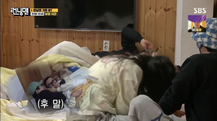 [런닝맨] 멤버들이 중독 수준으로 못 참는 것.jpg | 인스티즈