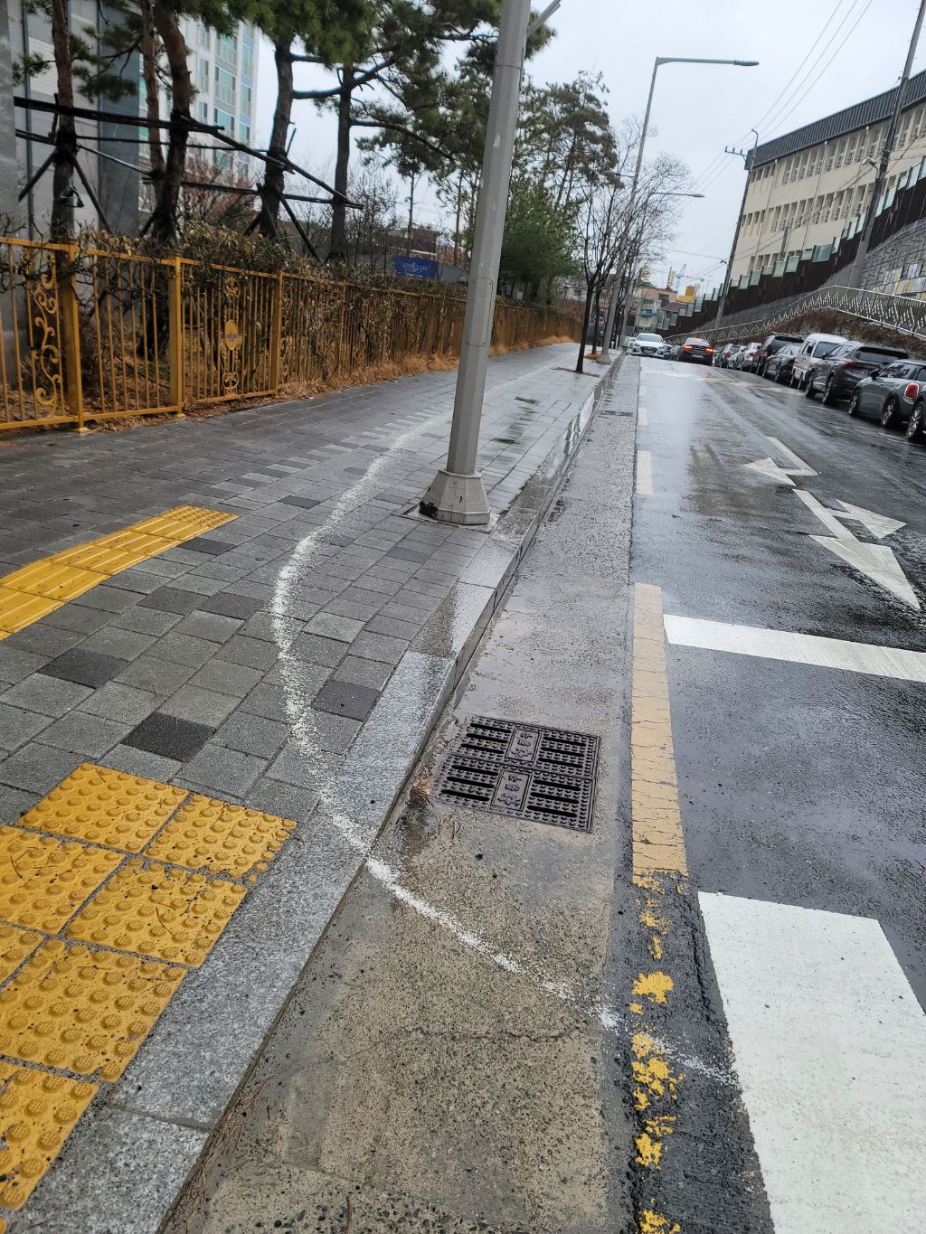 길가다 너무 슬픈 현장봤어... | 인스티즈