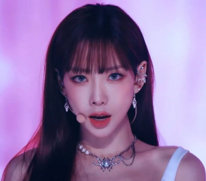 엘프 같은 태연 슴콘 INVU 무대 | 인스티즈