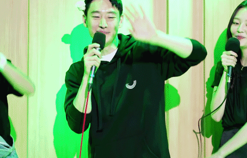 시청률 15% 공약 실행하는 모범택시 배우들 (현타와서 터진 이제훈과 꿋꿋한 이솜JPGIF | 인스티즈