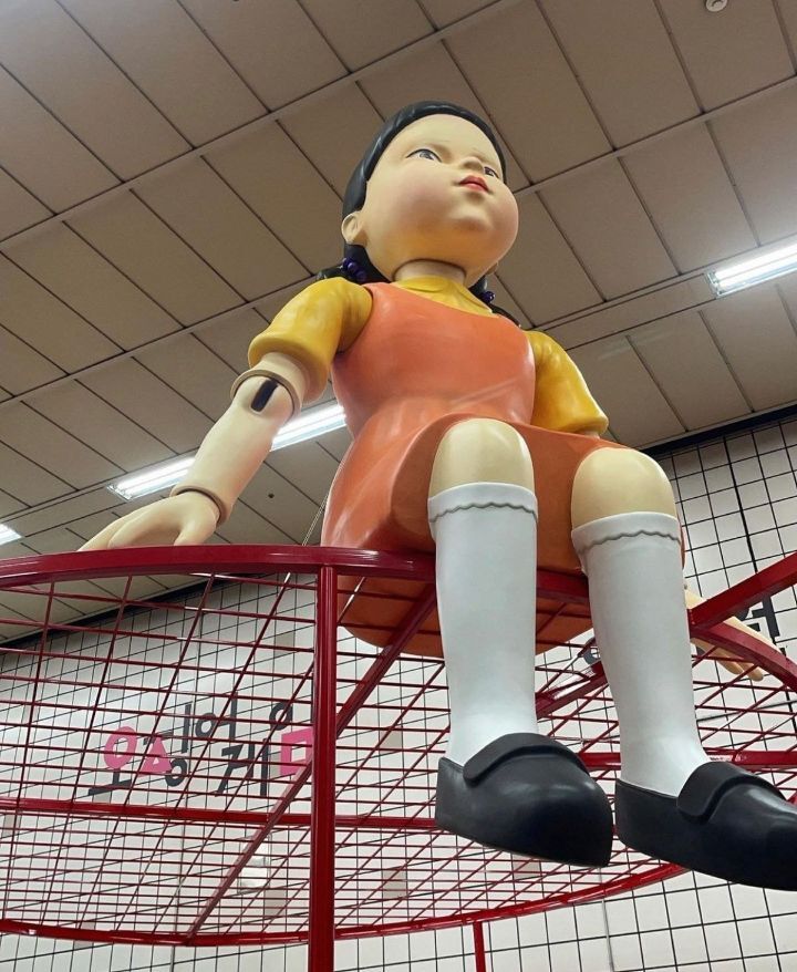 이태원역에 설치했던 오징어 게임 체험존...JPG | 인스티즈