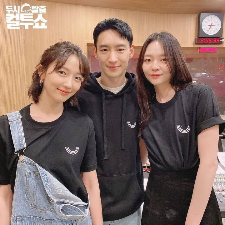 시청률 15% 공약 실행하는 모범택시 배우들 (현타와서 터진 이제훈과 꿋꿋한 이솜JPGIF | 인스티즈