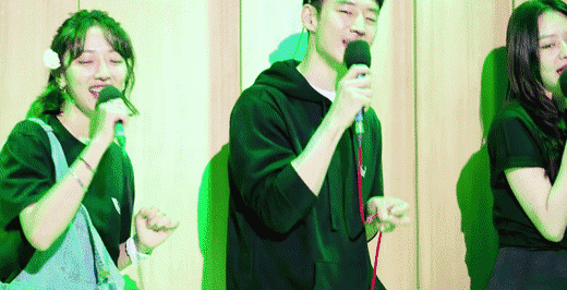 시청률 15% 공약 실행하는 모범택시 배우들 (현타와서 터진 이제훈과 꿋꿋한 이솜JPGIF | 인스티즈