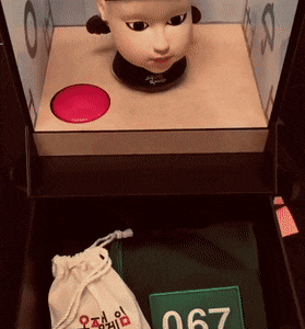 이태원역에 설치했던 오징어 게임 체험존...JPG | 인스티즈