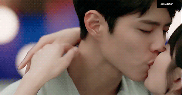 최근 키스장인 둘이 찍은 드라마 속 키스씬....gif (스압주의) | 인스티즈