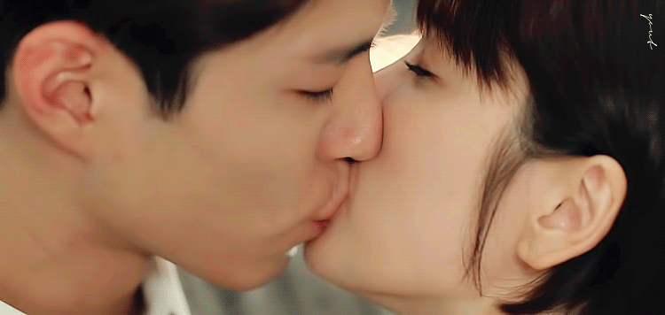 최근 키스장인 둘이 찍은 드라마 속 키스씬....gif (스압주의) | 인스티즈