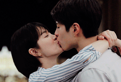 최근 키스장인 둘이 찍은 드라마 속 키스씬....gif (스압주의) | 인스티즈