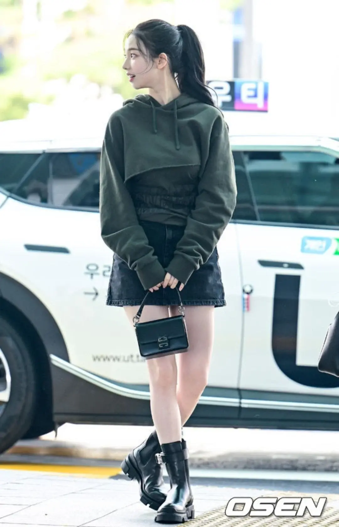 출국하는 에스파 리더 카리나 기사사진.jpg | 인스티즈