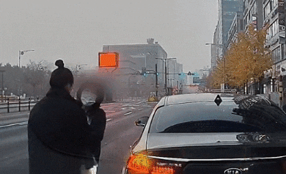 "아이가 열이 심해요”… 급한 마음에 낸 사고, 상대 차주는 안아줬다.jpegif | 인스티즈