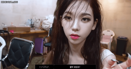 저녁 인사 하는 카리나.gif | 인스티즈