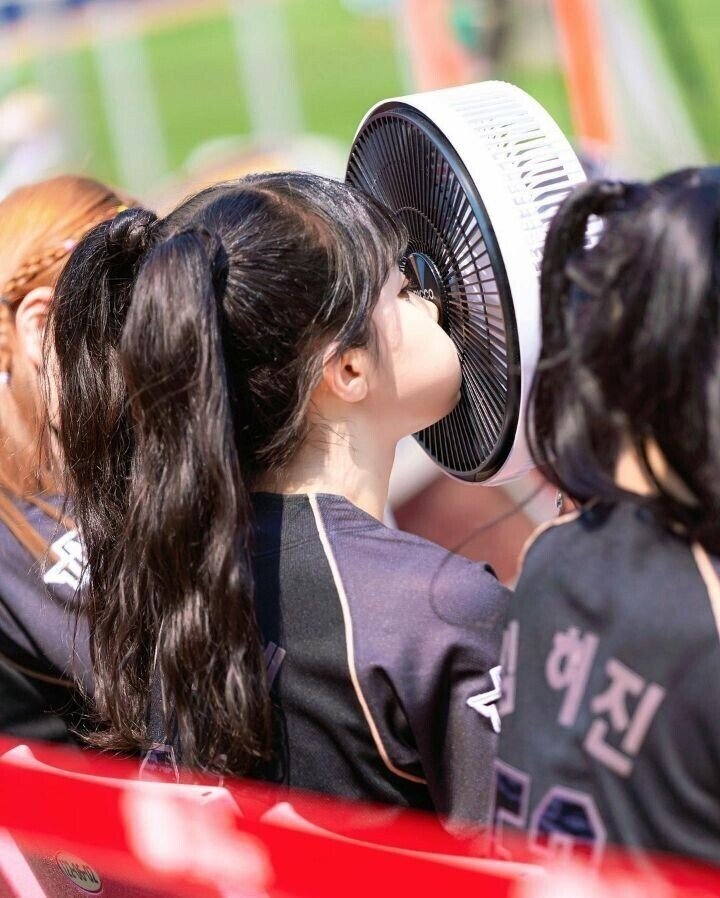 마스크를 쓸때와 벗었을때 반전있는 이다혜 치어리더 | 인스티즈