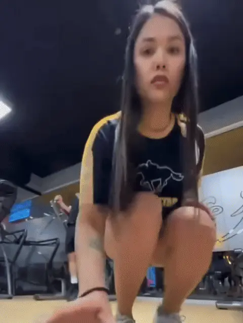 ?? : 아..혹시 에스파 팬미팅 티켓 분쇄하신 분인가요?헬스장 브이로그 대참사.gif | 인스티즈