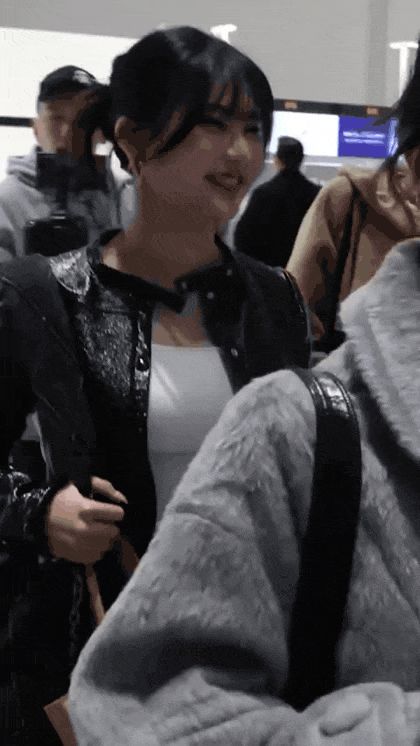 걸그룹 스테이씨의 웃는 고양이상 아이사.jpgif | 인스티즈