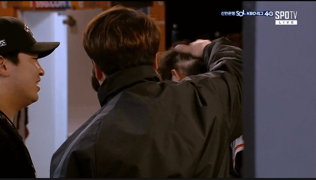 23b2a0c2e9cb210b146f301247a8919a79c94556