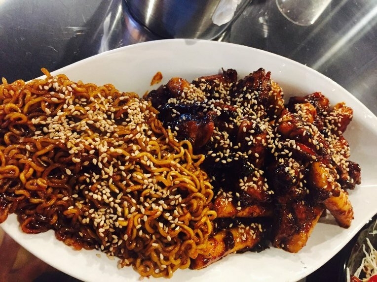 부산에서 숯불치킨 주문할때 추가하는 것 | 인스티즈