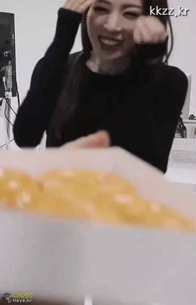 신수지 | 인스티즈