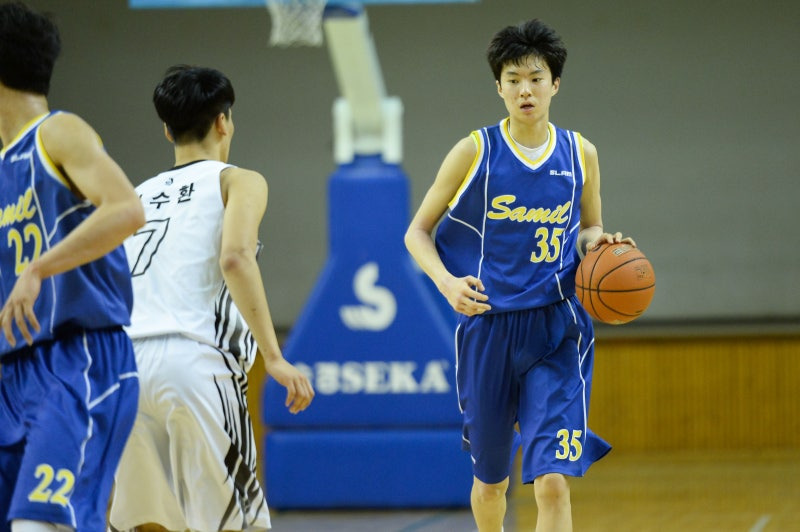 한국 농구의 새 역사, NBA를 향한 이현중의 여정 - 엽기사진실 - 이종격투기 한국 농구의 새 역사, NBA를 향한 이현중의 여정