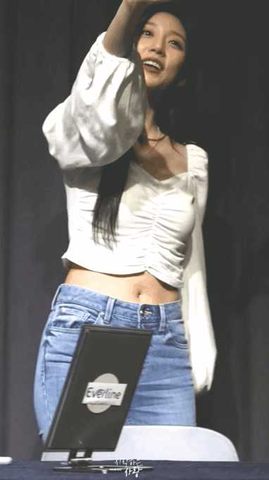 걸그룹....청바지 핏 레전드 ㄷㄷ | 인스티즈