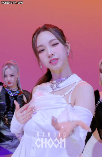 스튜디오 춤 에스파 카리나 | 인스티즈