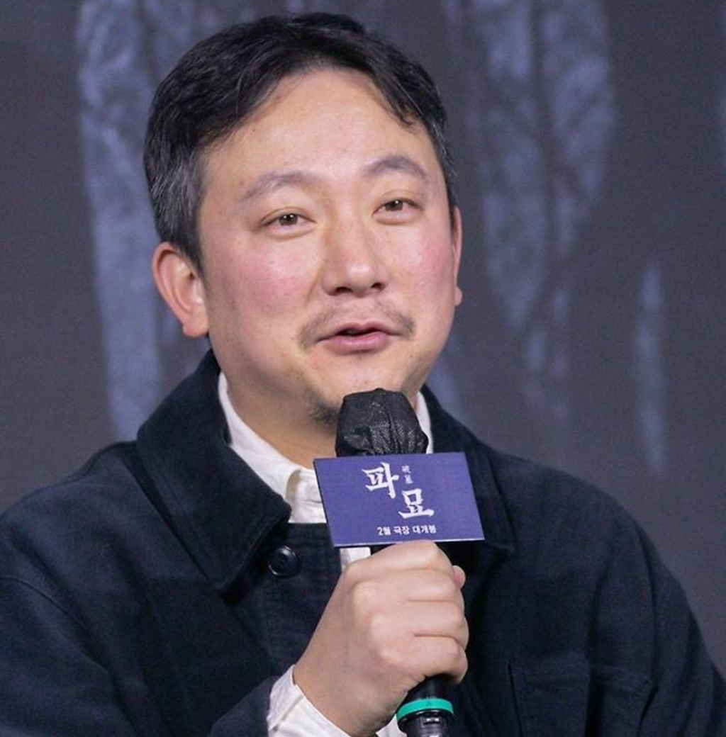 파묘 장재현 감독이 말하는 명당자리 썰.jpg - 엽기사진실 - 이종격투기