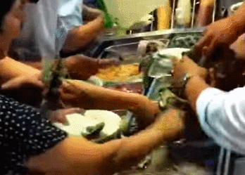 우크라이나에서 일어난 어이없는 사건(중국 주의) | 인스티즈