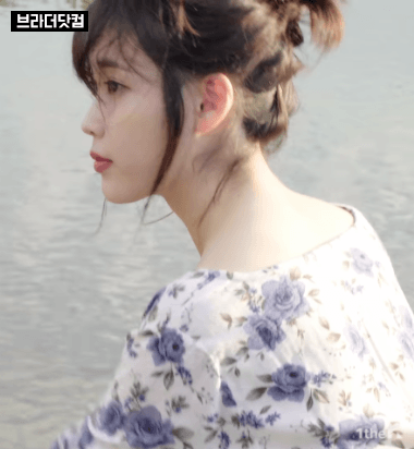 섹시한 아이유.jpgif | 인스티즈