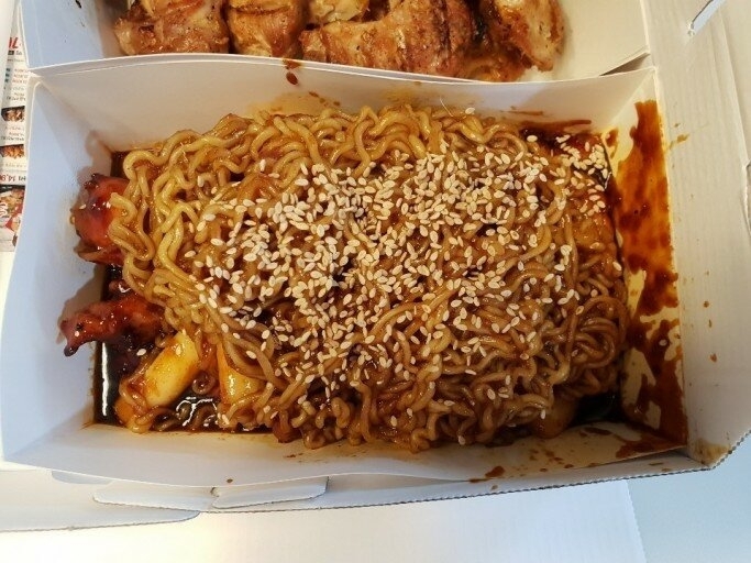 부산에서 숯불치킨 주문할때 추가하는 것 | 인스티즈