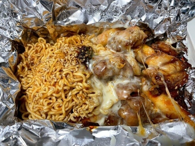 부산에서 숯불치킨 주문할때 추가하는 것 | 인스티즈