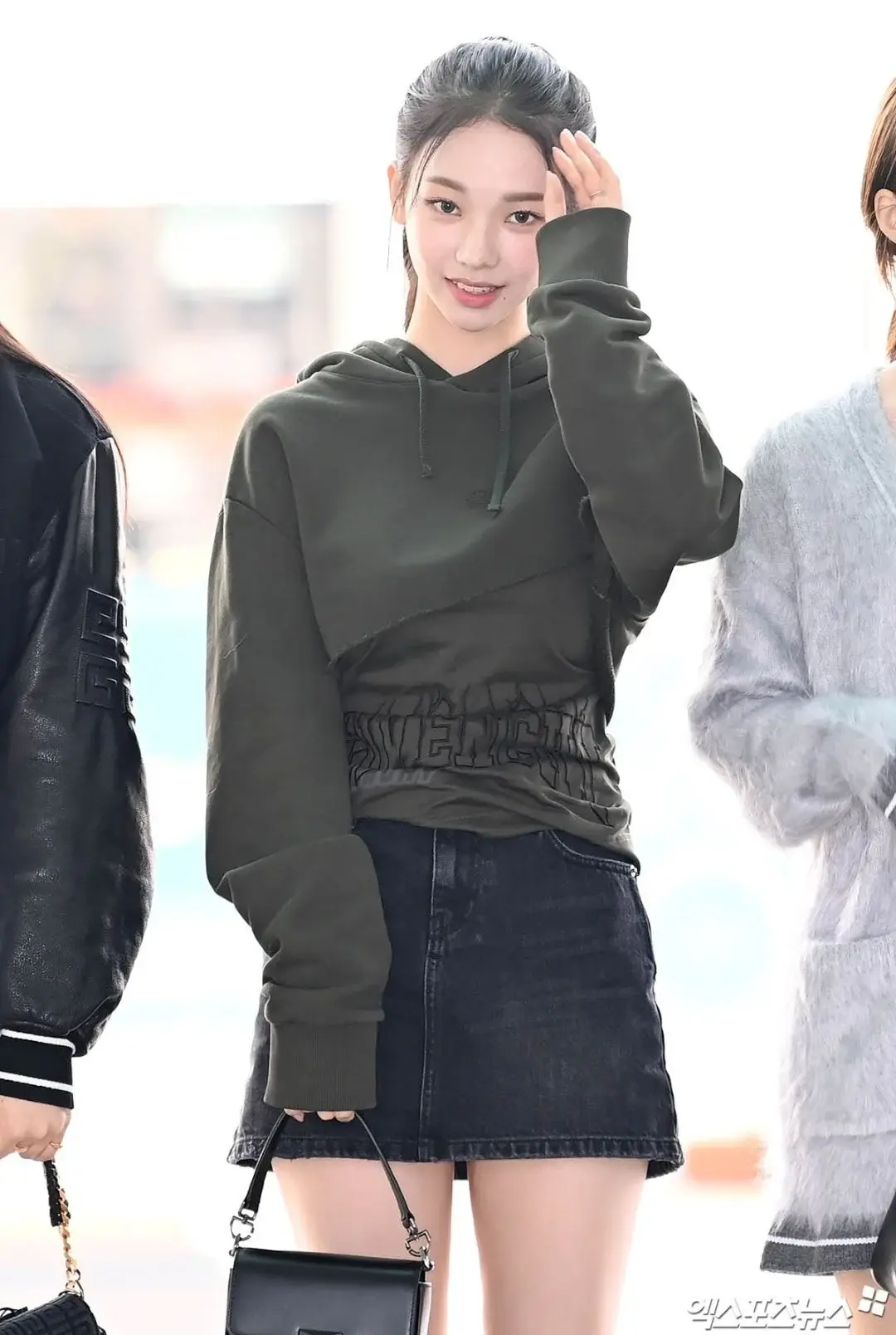 출국하는 에스파 리더 카리나 기사사진.jpg | 인스티즈