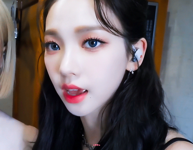에스파 리더 카리나.gif | 인스티즈