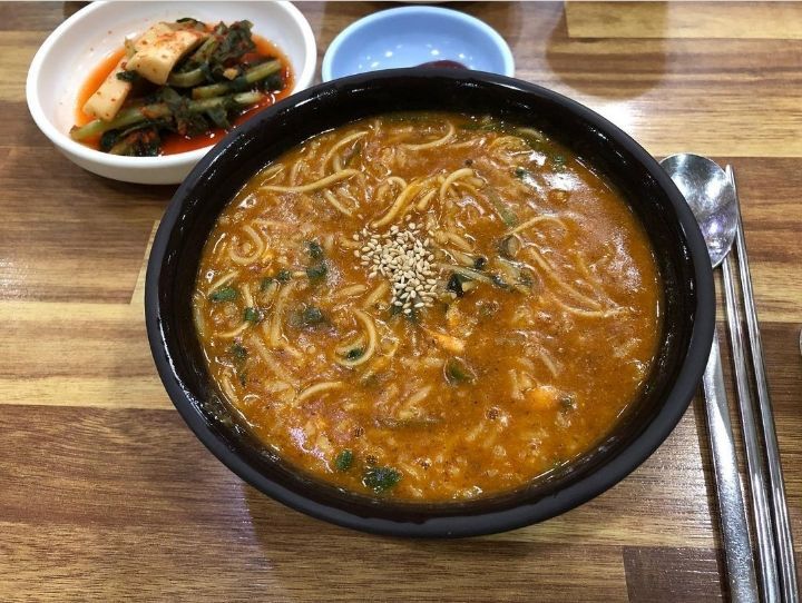 충청남도 예산 어죽.JPGIF - 엽기사진실 - 이종격투기 충청남도 예산 어죽.JPGIF
