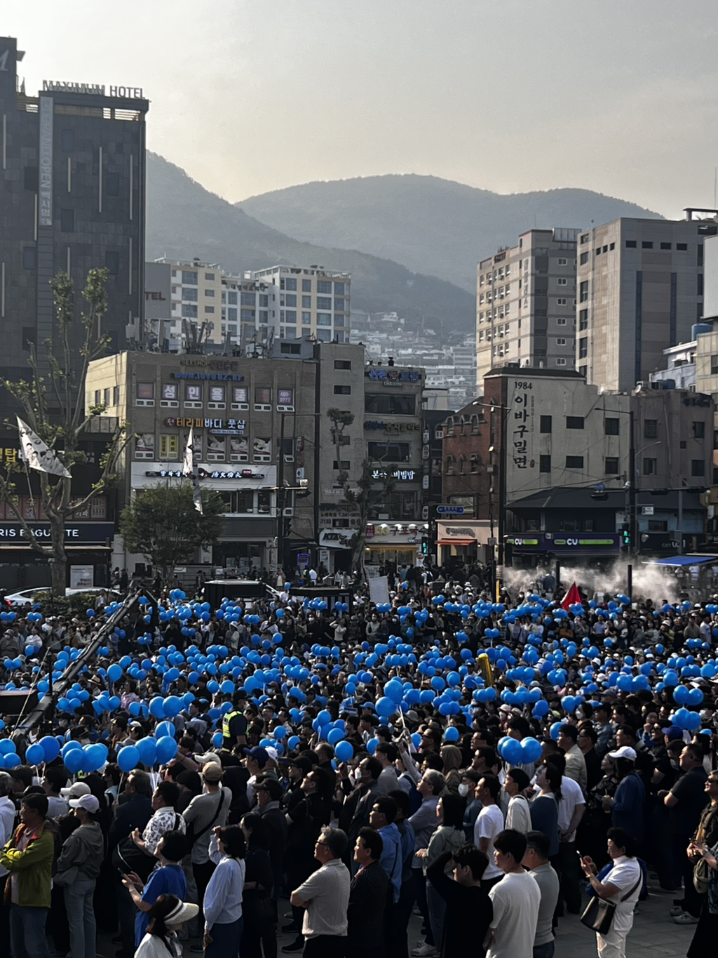 실시간 부산역 이재명후보 | 인스티즈