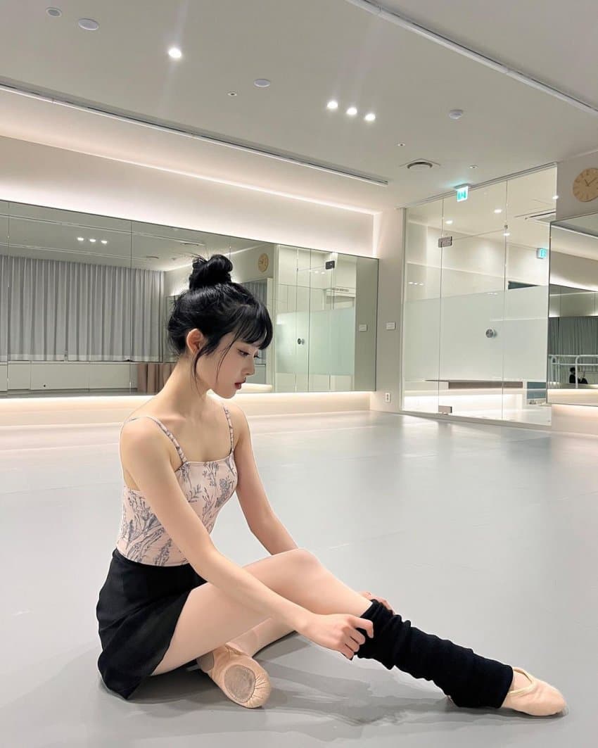 발레하는 사진 올린 스테이씨 박시은.jpg | 인스티즈