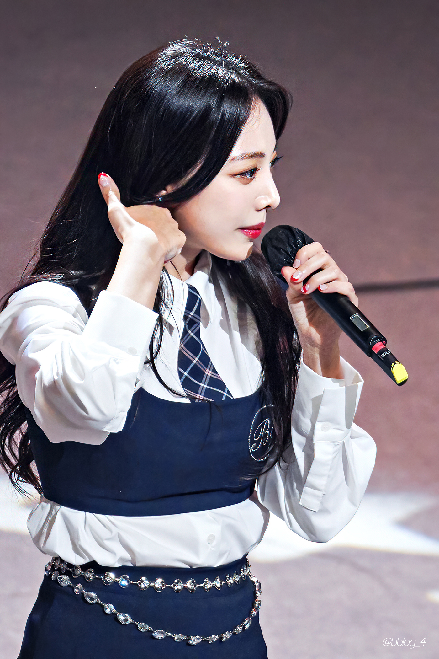 오랜만에 팬들 만나서 행복해하는 브레이브 걸스 jpgif | 인스티즈